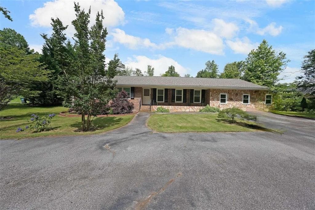 6880 Mark Turner Road, Lithia Springs, GA 30122 — most recent listing photo