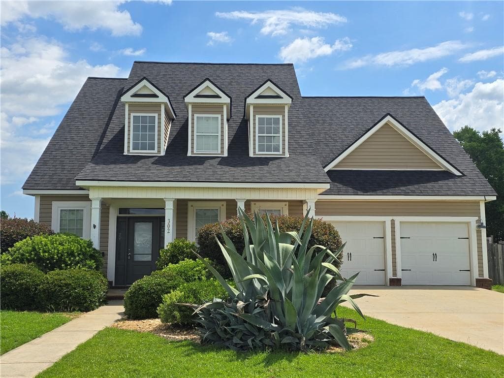 302 Meyers Lake Drive, Warner Robins, GA 31088 — most recent listing photo