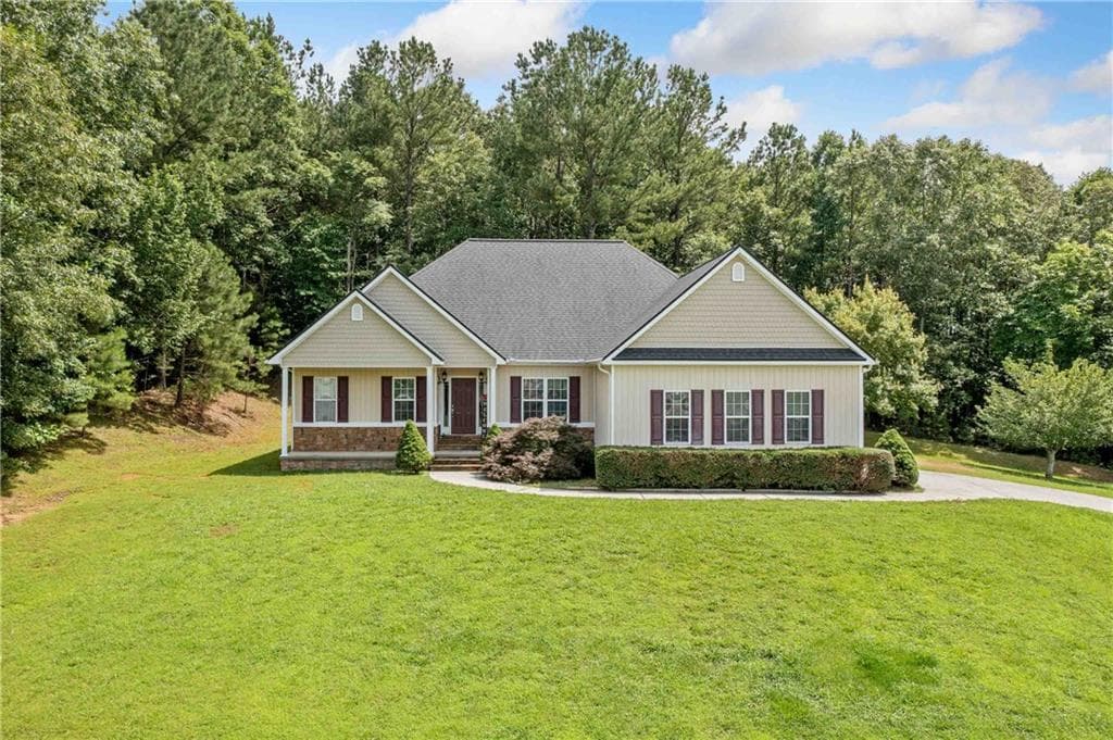 250 Brianna Boulevard, Calhoun, GA 30701 — most recent listing photo