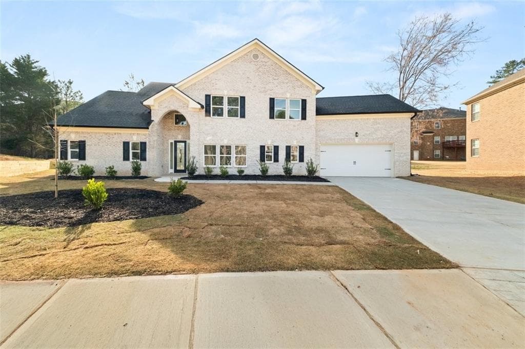 4 bedroom, 4 bathroom, 3,298 sq ft single family residence for sale at 4647 Lantern Court, Stonecrest, GA 30038 — photo 3