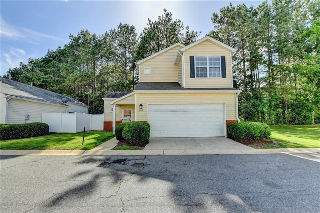 3 bedroom, 3 bathroom single family residence sold at 609 Bedford Court, Woodstock, GA 30188