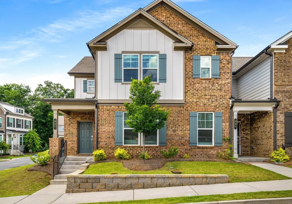 947 Edwin Lane, Sugar Hill, GA 30518 — most recent listing photo