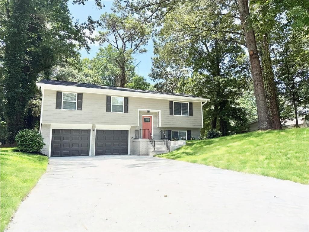 6965 Kimberland Gardens Lane, Lithonia, GA 30058 — most recent listing photo