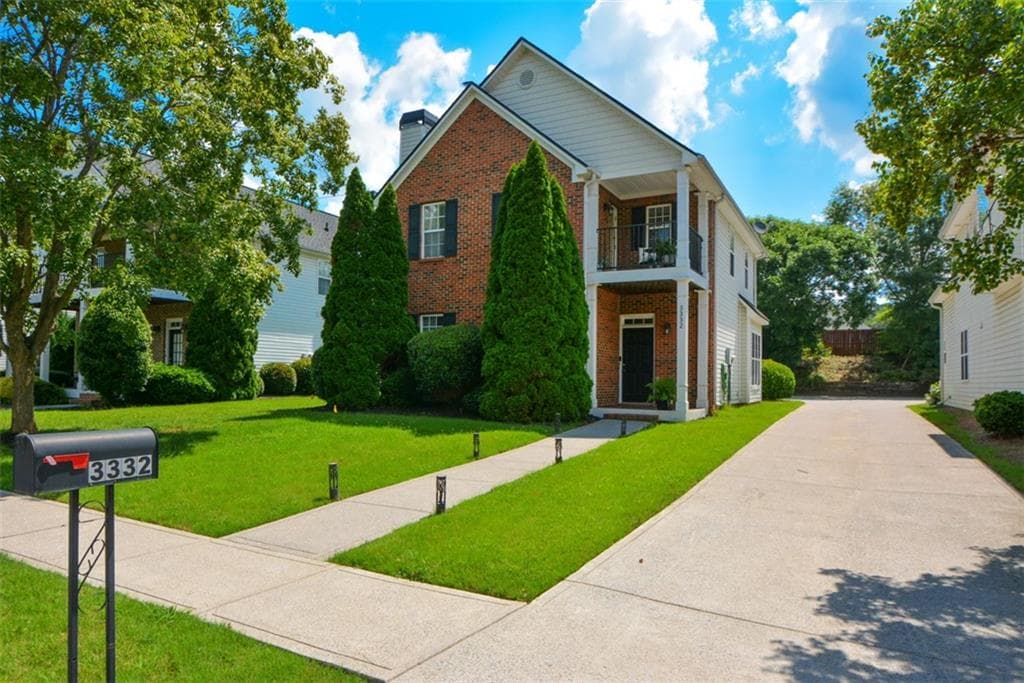 3 bedroom, 3 bathroom, 1,863 sq ft single family residence sold at 3332 Chastain Landings Court, Marietta, GA 30066