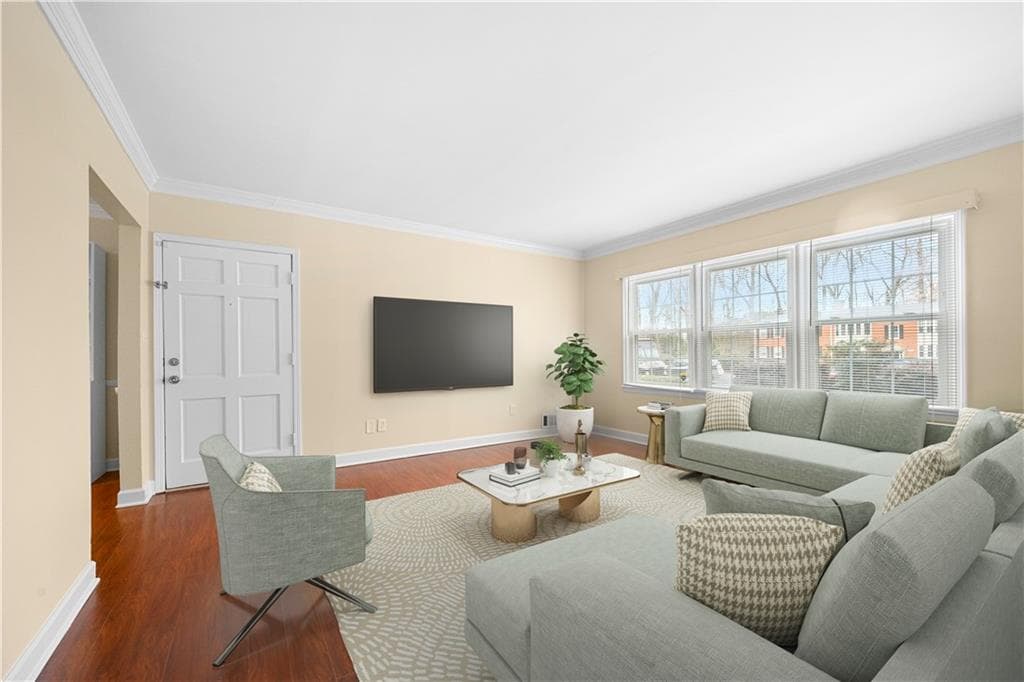1 bedroom, 1 bathroom, 808 sq ft condominium sold at 2355 Henderson Mill Road 6, Atlanta, GA 30345