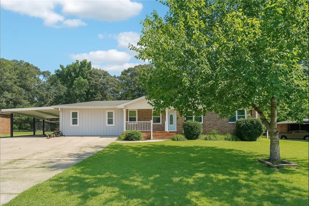6160 King Arthur Drive, Douglasville, GA 30135 — most recent listing photo