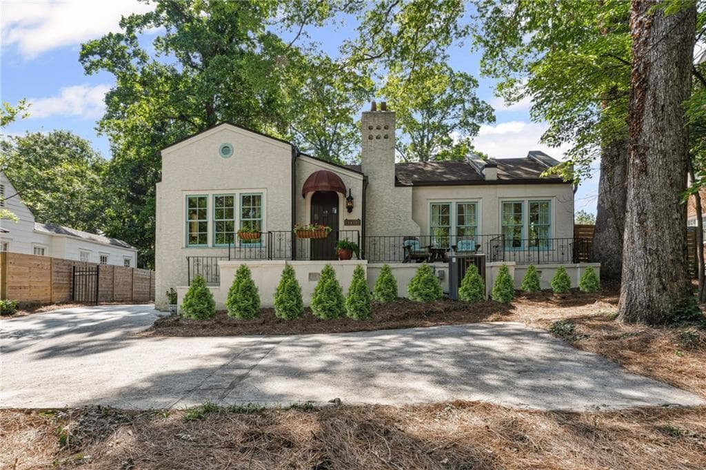 2 bedroom, 2 bathroom, 1,677 sq ft single family residence sold at 1423 Briarcliff Road, Atlanta, GA 30306