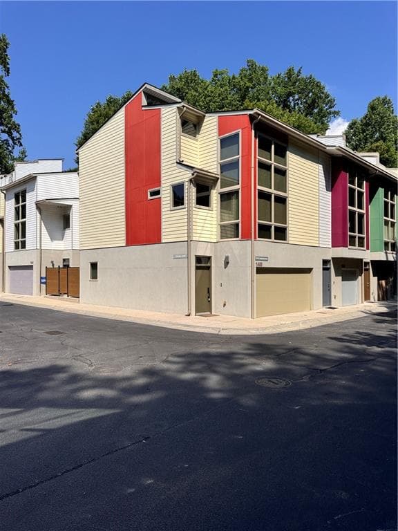 2 bedroom, 4 bathroom, 1,832 sq ft townhouse sold at 1400 Peter Haughton Way, Atlanta, GA 30318