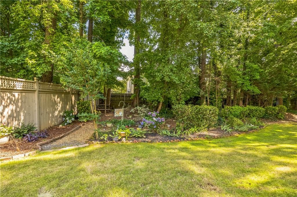 840 Milton Oaks Drive, Johns Creek, GA 30022 — most recent listing photo