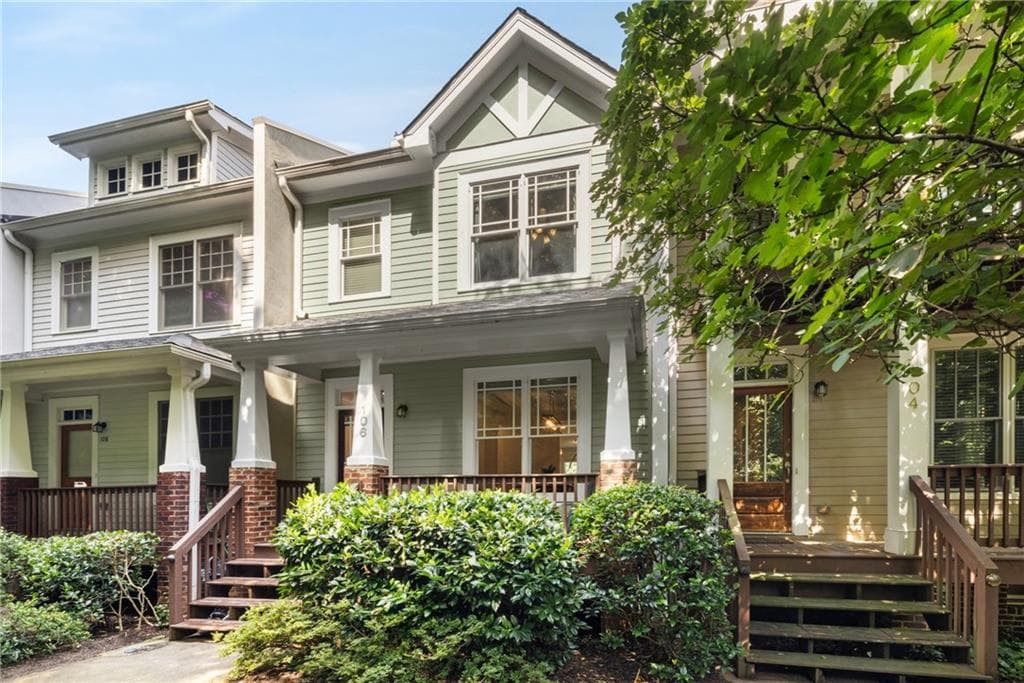 3 bedroom, 4 bathroom, 2,208 sq ft townhouse sold at 106 Oakhurst Terrace, Decatur, GA 30030