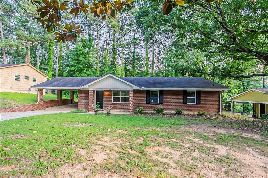 3 bedroom, 2 bathroom, 1,269 sq ft single family residence sold at 4748 Carson Pass, Atlanta, GA 30331