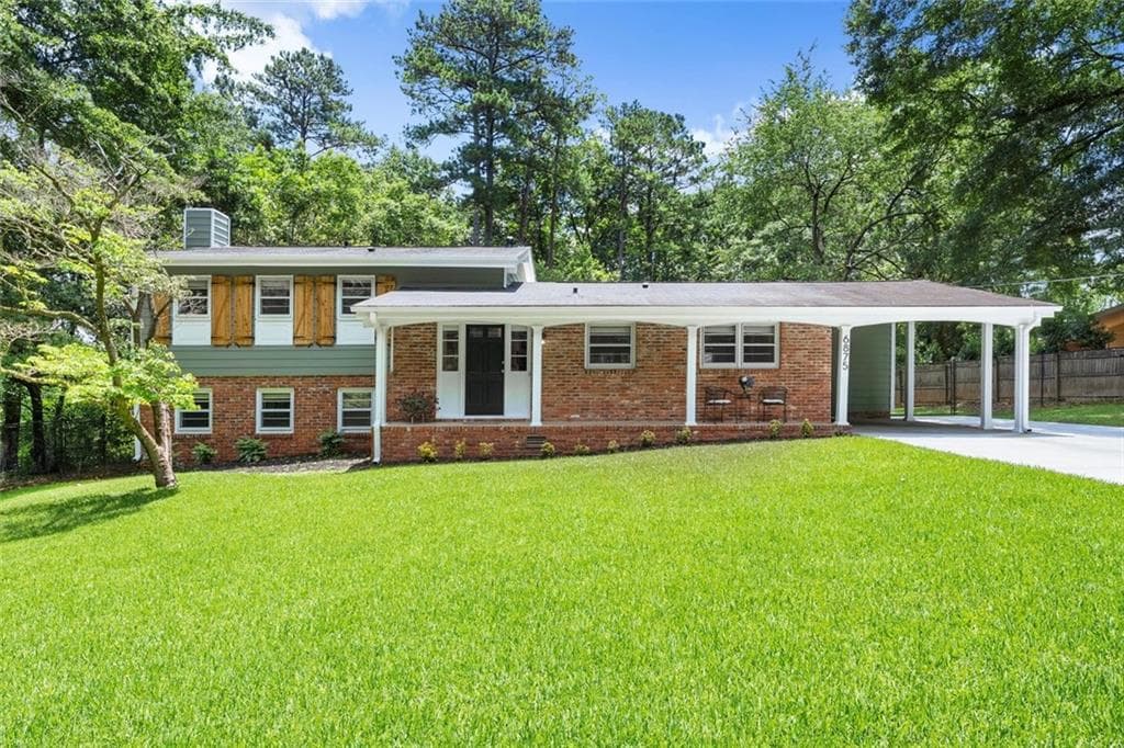 6875 Sunny Brook Lane Northeast, Sandy Springs, GA 30328 — most recent listing photo