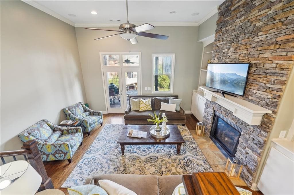 4 bedroom, 5 bathroom, 2,142 sq ft townhouse sold at 255 Southerland Terrace 207, Atlanta, GA 30307