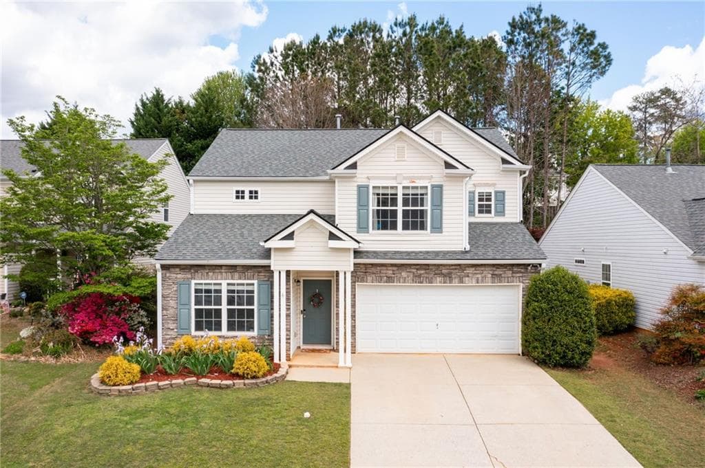 3 bedroom, 3 bathroom, 2,236 sq ft single family residence sold at 245 WEATHERSTONE POINTE Drive, Woodstock, GA 30188