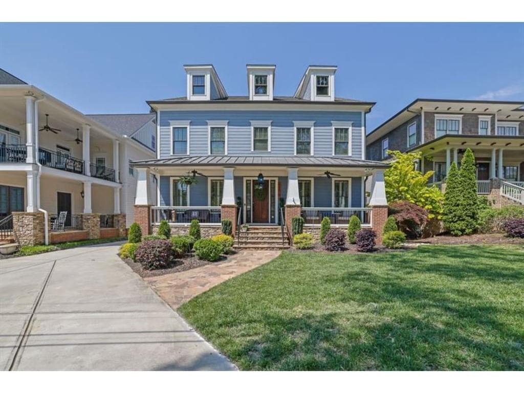 4 bedroom, 4 bathroom, 3,756 sq ft single family residence sold at 4256 Weaver Street, Smyrna, GA 30080