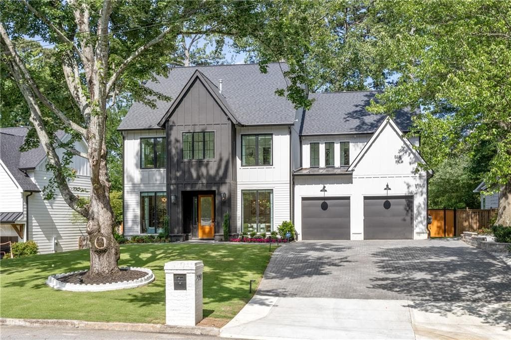 2297 Nesbitt Drive, Brookhaven, GA 30319 — most recent listing photo