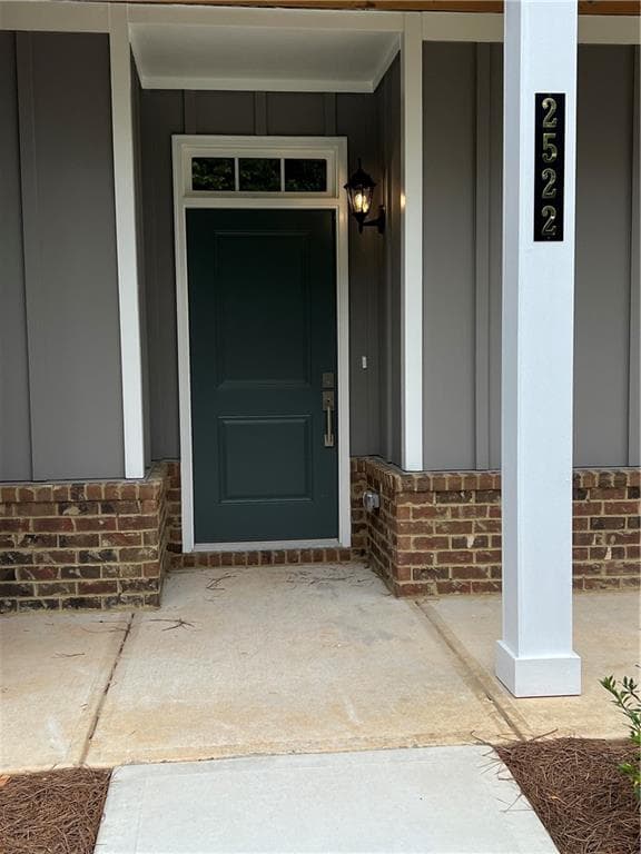 4 bedroom, 3 bathroom, 1,871 sq ft townhouse for sale at 2522 Harbor Ridge Pass 347, Gainesville, GA 30507 — photo 2