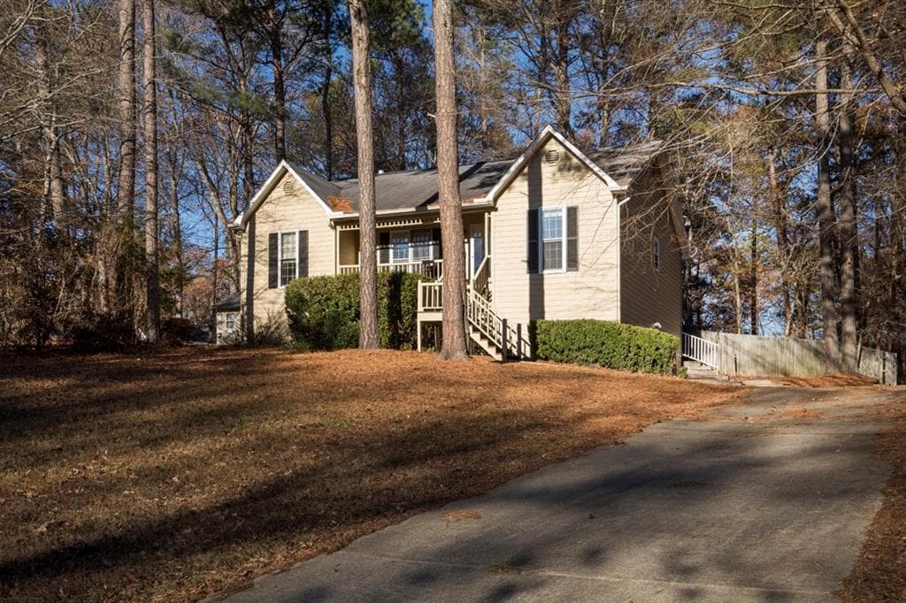 4 bedroom, 2,317 sq ft single family residence sold at 278 Amber Way, Dallas, GA 30157