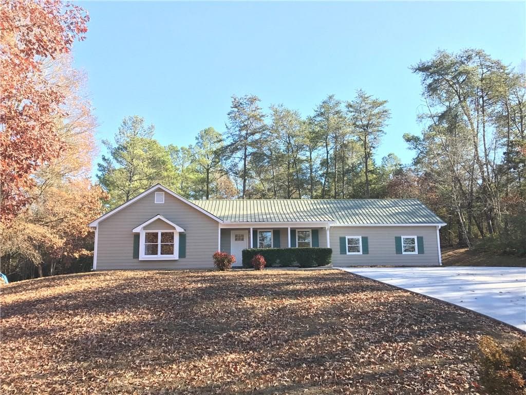 153 Liberty Circle, Calhoun, GA 30701 — most recent listing photo