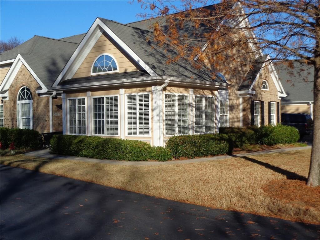 2807 Village Lane 2807, Roswell, GA 30075 — most recent listing photo