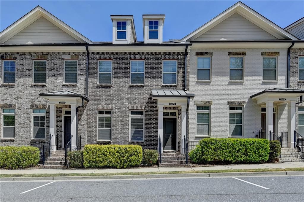 3879 Glenview Club Lane, Duluth, GA 30097 — most recent listing photo
