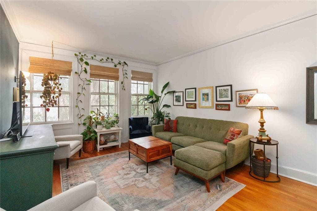 1 bedroom, 1 bathroom, 733 sq ft condominium sold at 1166 Virginia Avenue Avenue 8, Atlanta, GA 30306