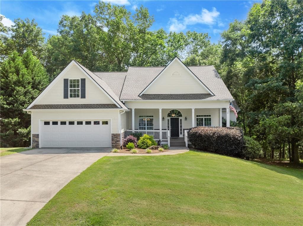 4849 Thunder River Drive, Gainesville, GA 30506 — most recent listing photo