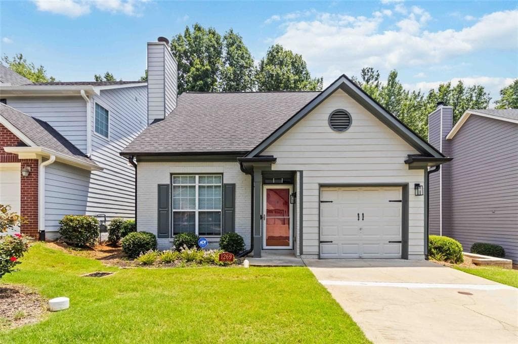3 bedroom, 3 bathroom, 1,572 sq ft single family residence sold at 1269 GATES Circle, Atlanta, GA 30316