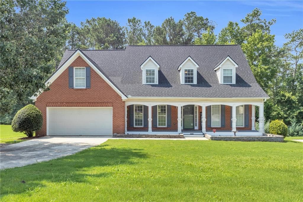 6 bedroom, 4 bathroom, 3,652 sq ft single family residence sold at 1945 Kevin Drive, Conyers, GA 30013