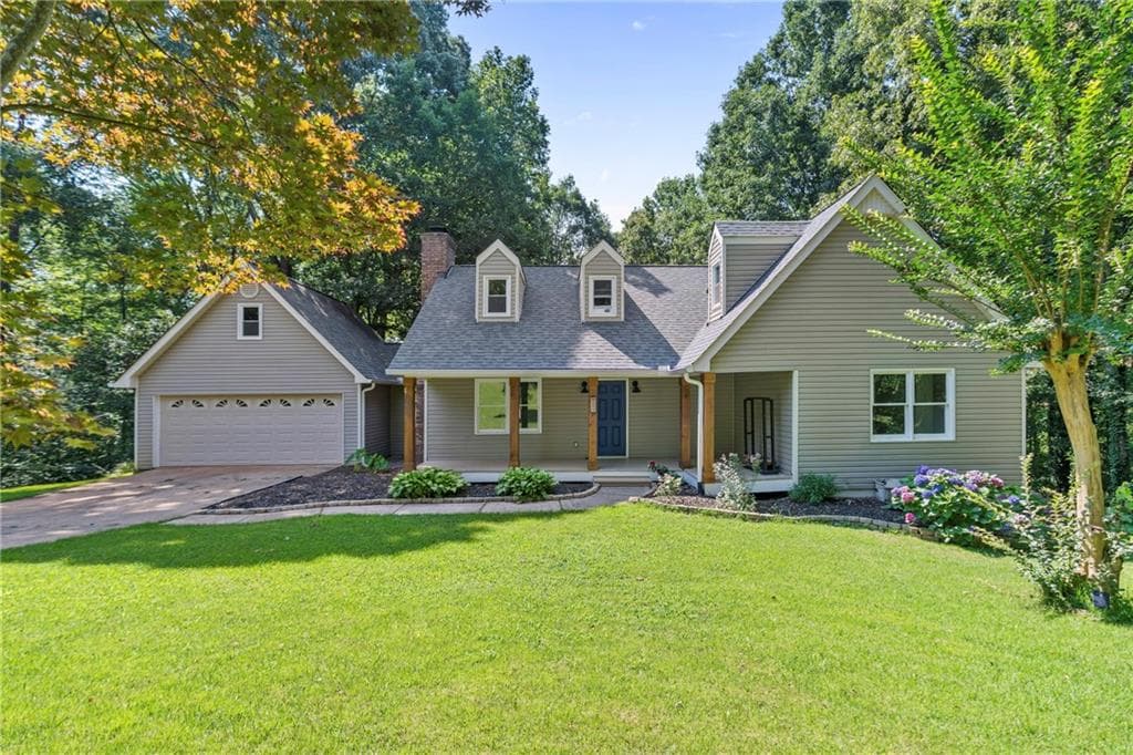 4617 Kingswood Drive, Flowery Branch, GA 30542 — most recent listing photo