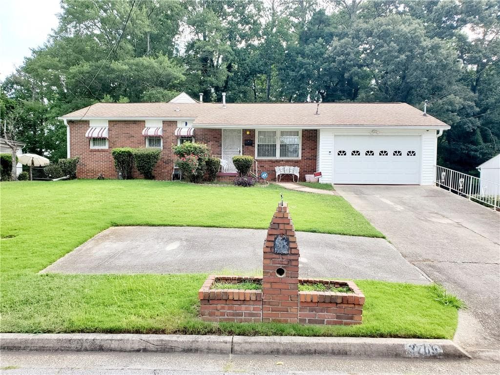 3769 Amber Road, Atlanta, GA 30331 — most recent listing photo