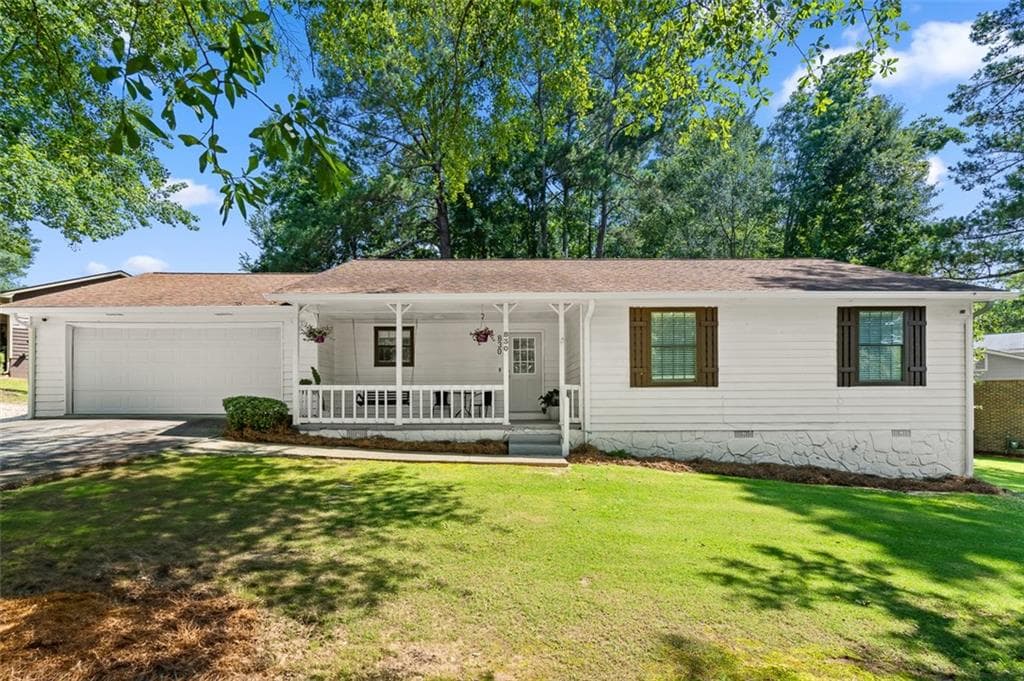 3 bedroom, 2 bathroom, 1,350 sq ft single family residence sold at 830 The Circle, Lawrenceville, GA 30043