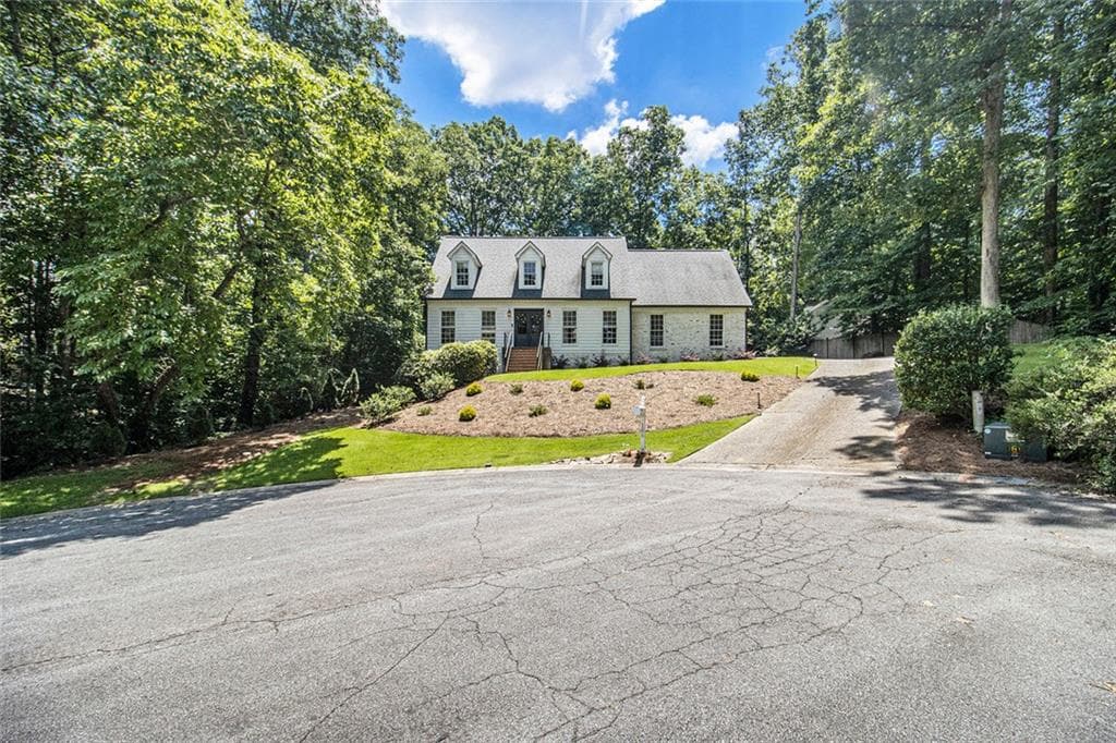 5 bedroom, 4 bathroom, 3,349 sq ft single family residence sold at 186 Fernleaf Lane Lane, Marietta, GA 30068
