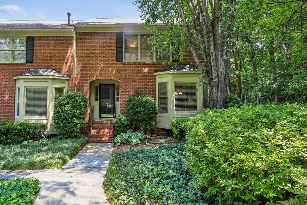1386 Sheffield Glen Way, Atlanta, GA 30329 — most recent listing photo