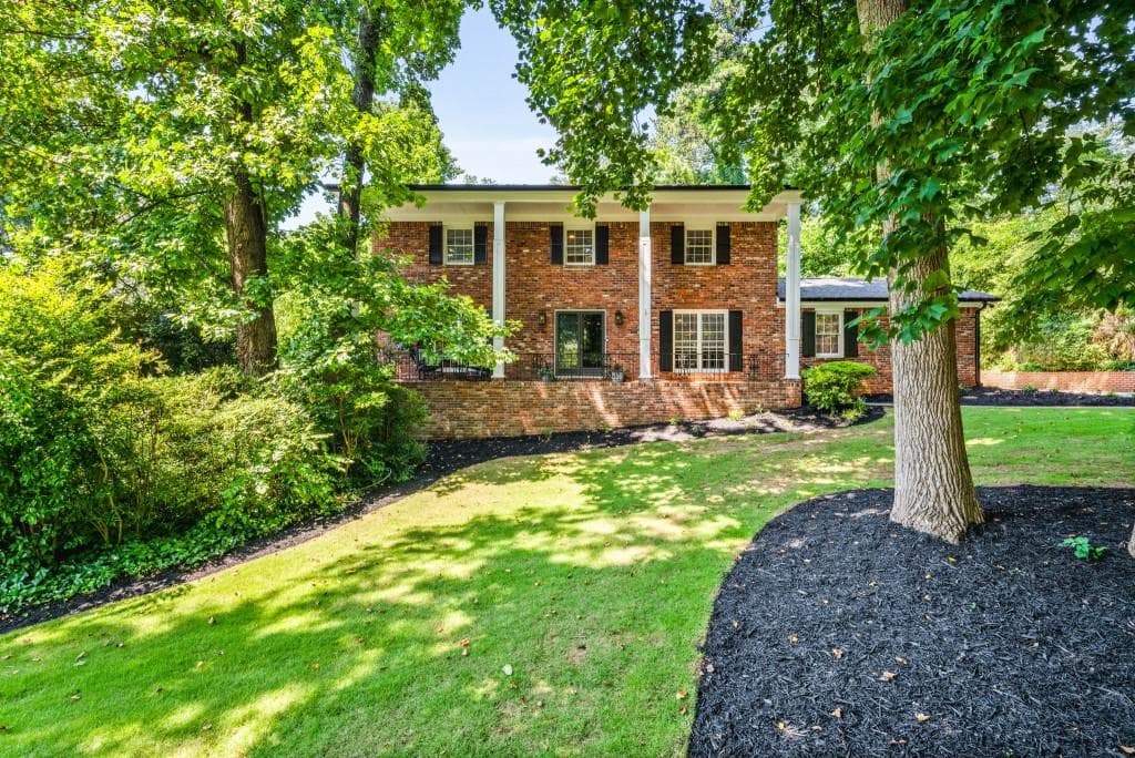 285 Jade Cove Drive, Roswell, GA 30075 — most recent listing photo