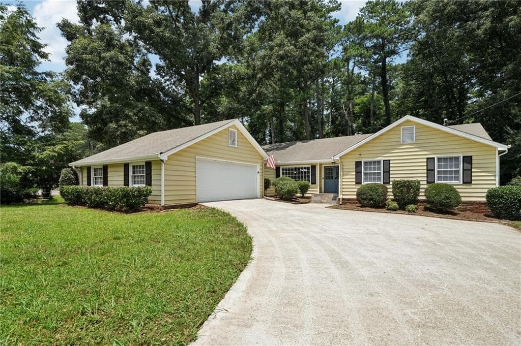 2466 Country Club Drive, Conyers, GA 30013 — most recent listing photo