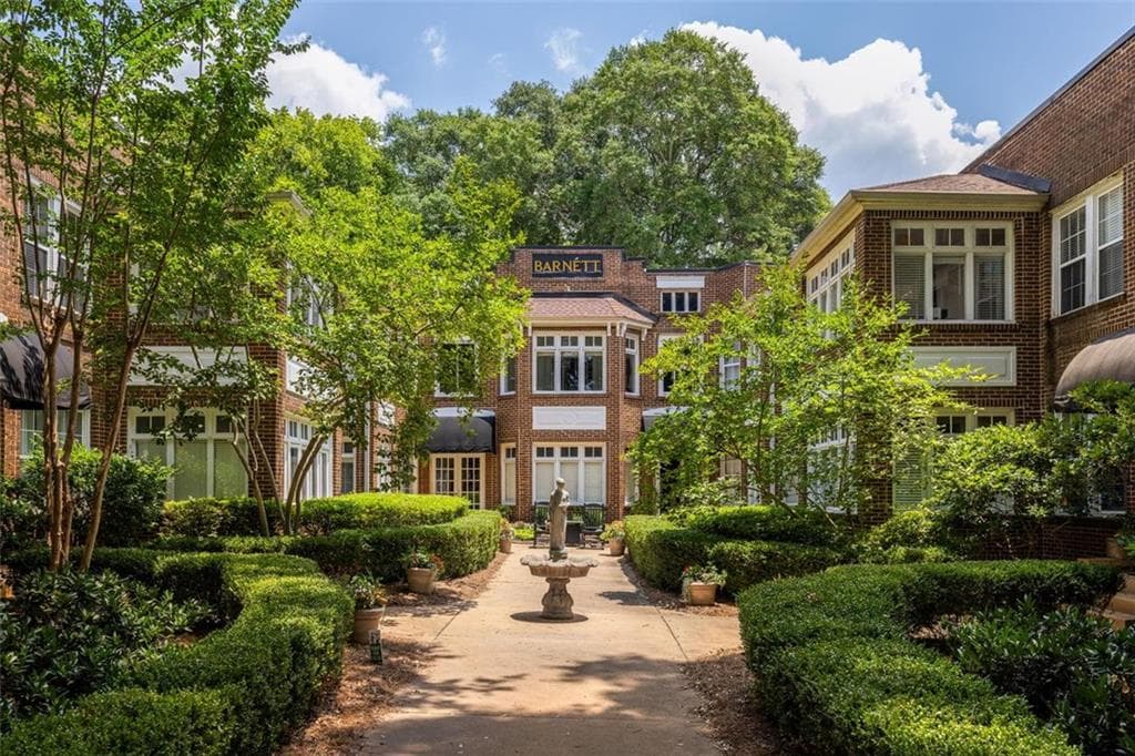 1 bedroom, 1 bathroom, 512 sq ft condominium sold at 737 BARNETT Street B6, Atlanta, GA 30306