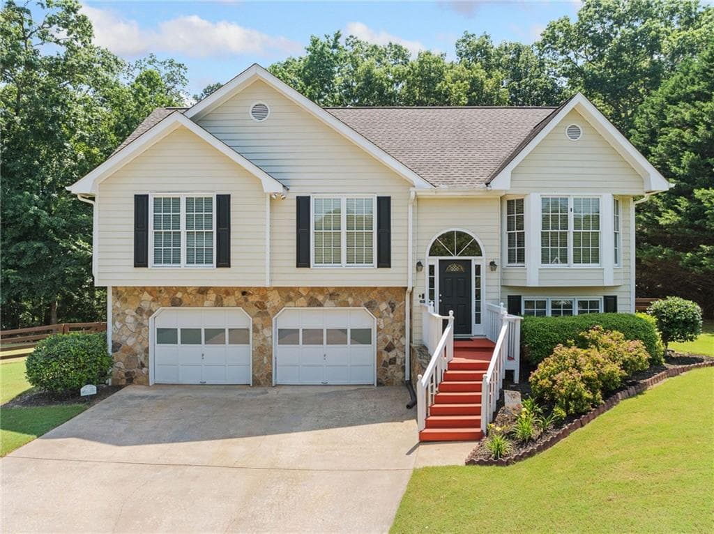 2355 Woodland Hills Drive, Cumming, GA 30040 — most recent listing photo