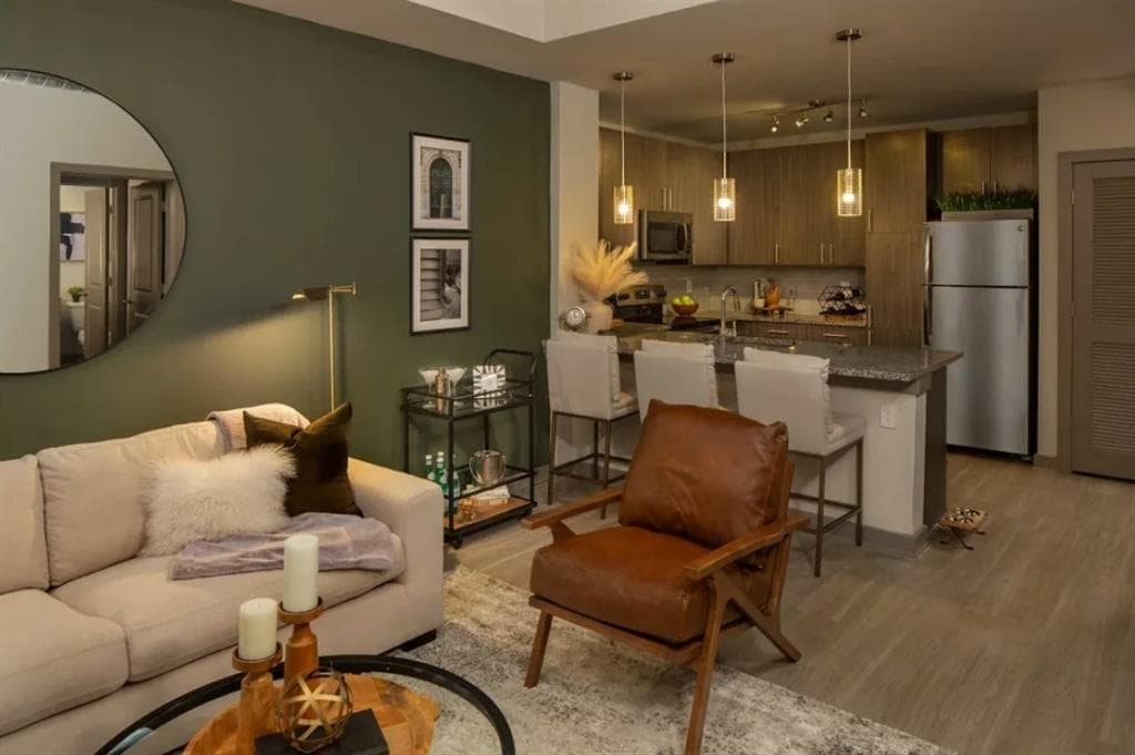 3 bedroom, 2 bathroom, 1,370 sq ft apartment for rent at 185 Cliftwood Drive 411, Sandy Springs, GA 30328 for $2,510 a month — photo 6