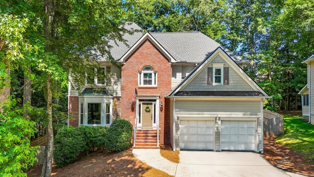120 Ashewoode Downs Lane, Alpharetta, GA 30005 — most recent listing photo