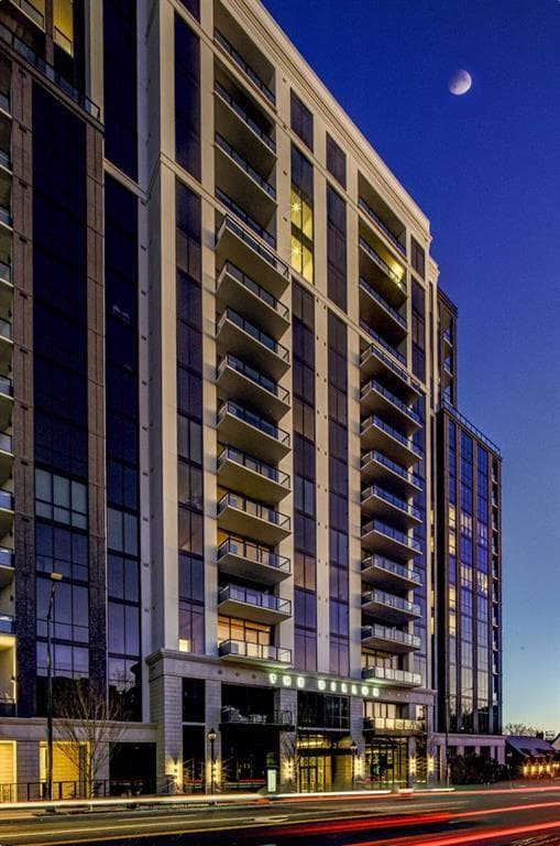 3 bedroom, 4 bathroom, 2,985 sq ft condominium for sale at 2425 Peachtree Road 1505, Atlanta, GA 30305
