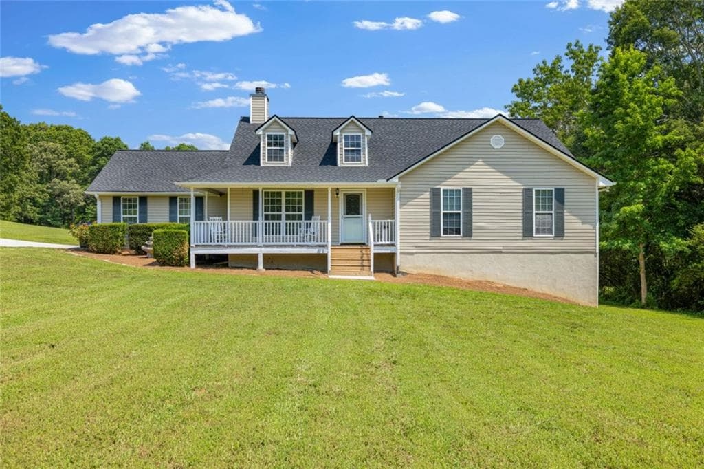3 bedroom, 2 bathroom, 1,894 sq ft single family residence sold at 5075 Cromartie Road, Gillsville, GA 30543