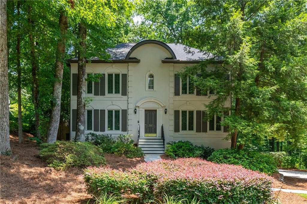 4 bedroom, 3 bathroom, 3,286 sq ft single family residence sold at 799 Birds Mill, Marietta, GA 30067