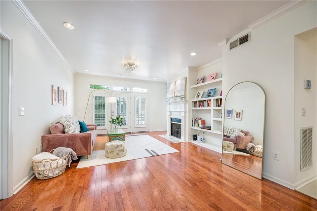 225 E Ponce De Leon Avenue 310, Decatur, GA 30030 — most recent listing photo