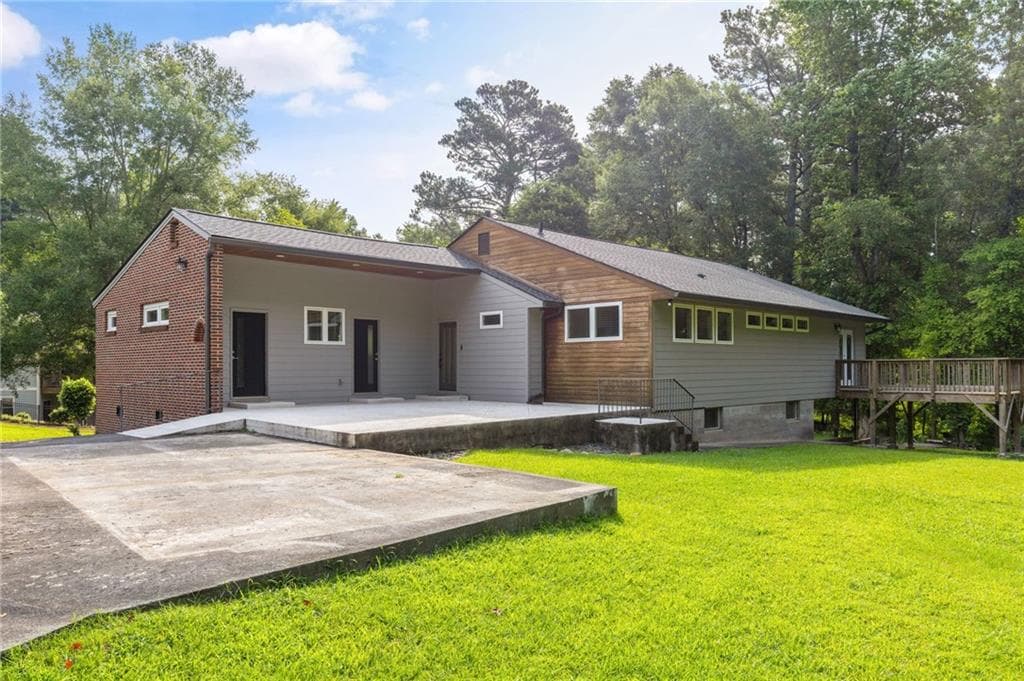 4847 Lakewood Drive, Acworth, GA 30101 — most recent listing photo