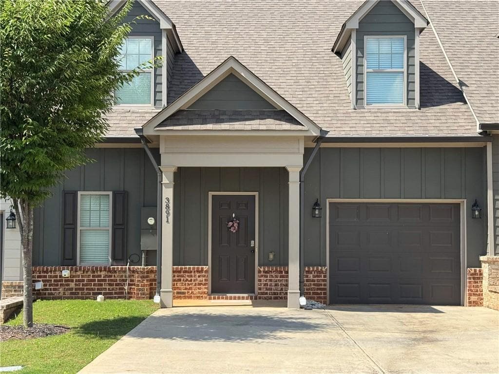 3891 Valley View Ct., Gainesville, GA 30501 — most recent listing photo