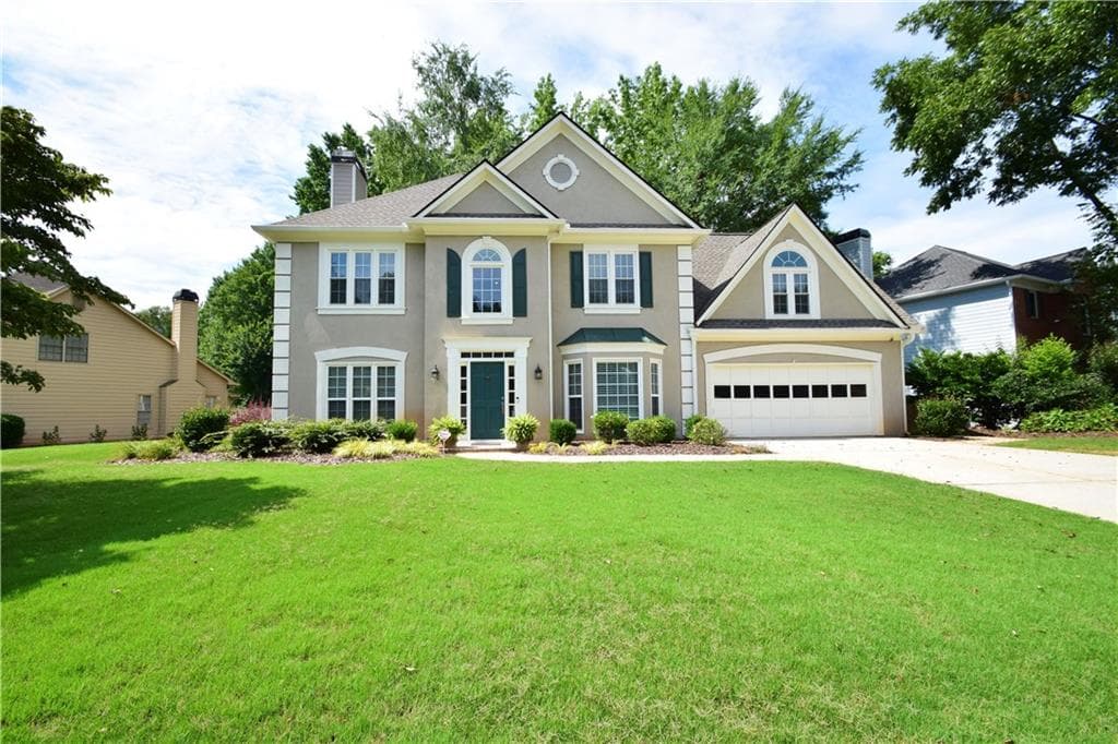4 bedroom, 3 bathroom, 2,775 sq ft single family residence sold at 340 CHANNINGS LAKE Drive, Lawrenceville, GA 30043