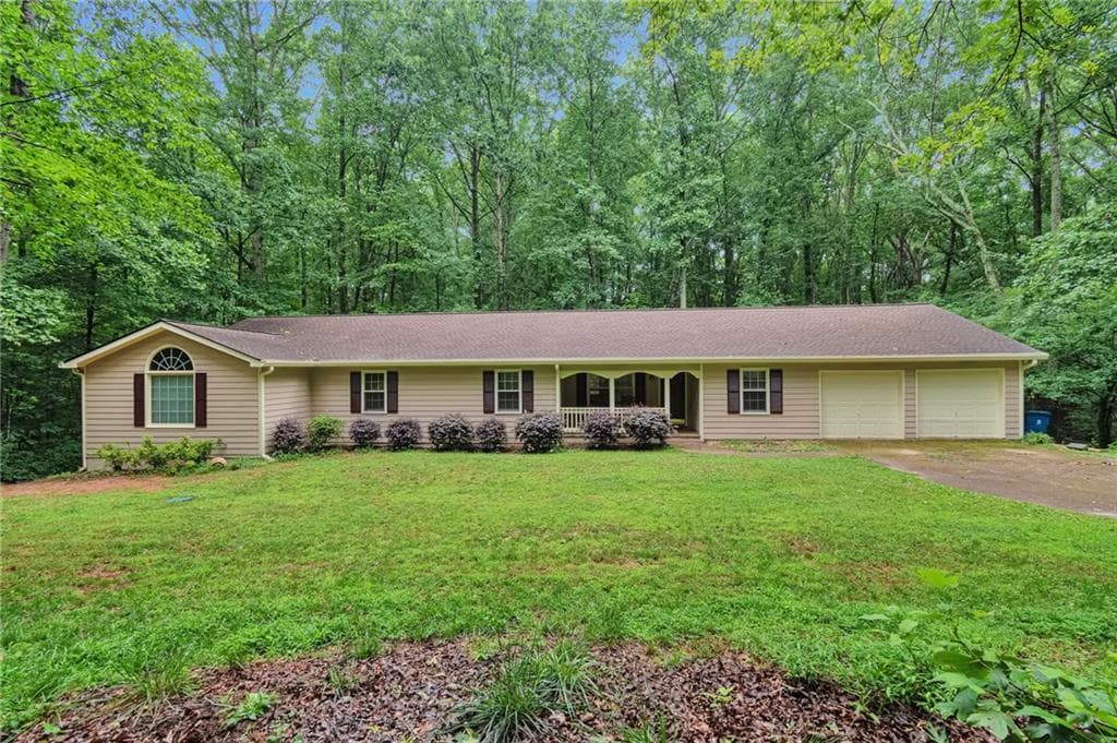 7704 Holyoke Road, Cumming, GA 30040 — most recent listing photo