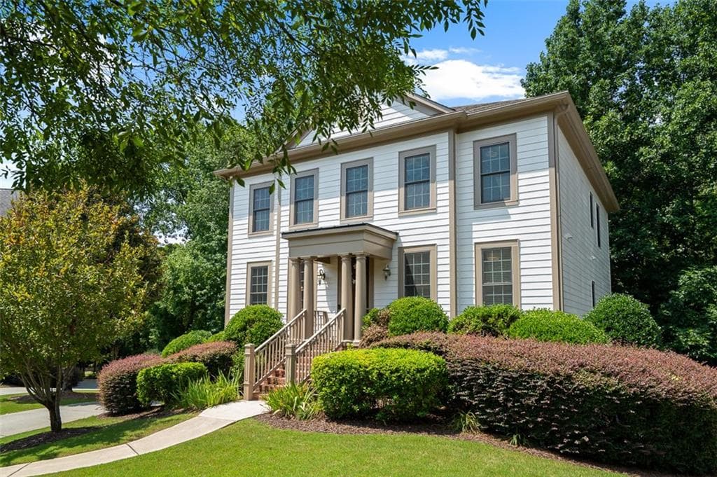 5 bedroom, 4 bathroom, 3,720 sq ft single family residence sold at 1215 Renaissance Court, Mableton, GA 30126