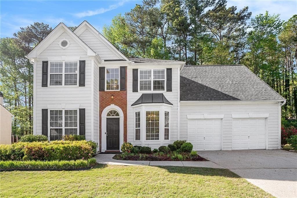 3 bedroom, 3 bathroom, 2,292 sq ft single family residence under contract at 1916 Oakwood Grove Drive, Snellville, GA 30078 — photo 2